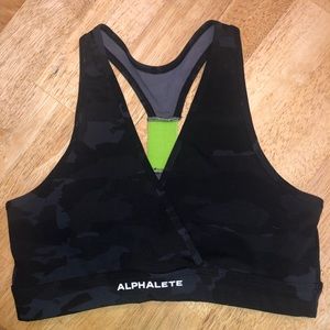Alphalete Surface Wrap Camo Bra